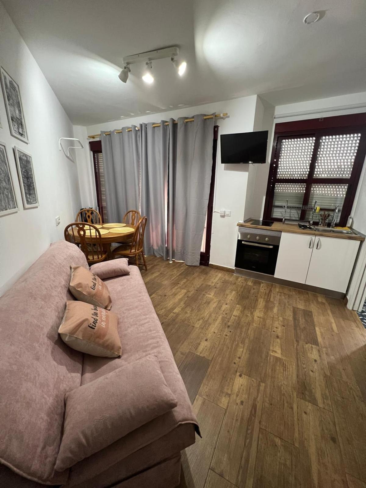 Apartamento Ciempozuelos Iii, Cerca Del Parque Warner Y Madrid Luaran gambar